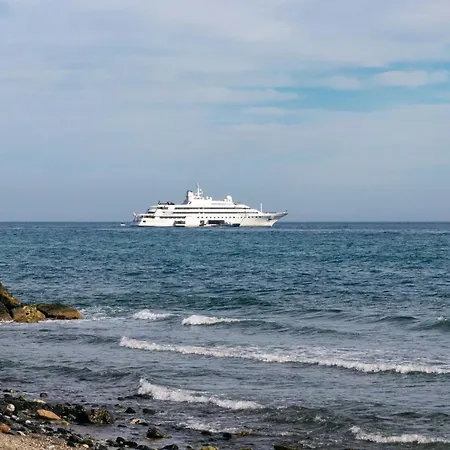 Atico En Centro, Segunda Linea Playa 731 * Μαρμπέλλα